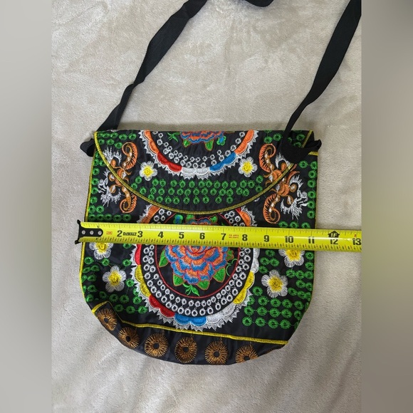 Colorful Embroidered Crossbody Bag - Picture 5 of 7